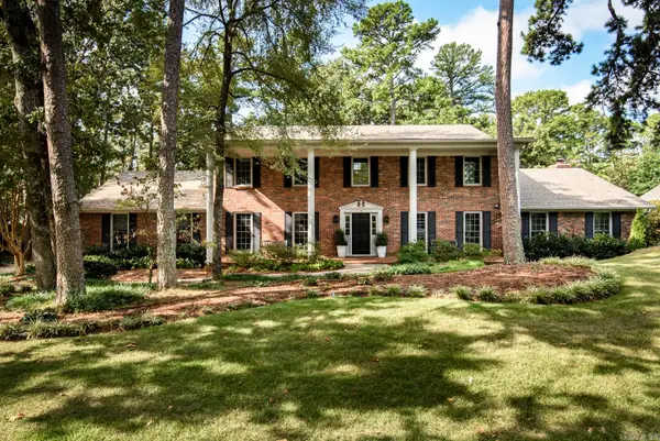 3 Oakmont Court, Little Rock, AR 72212