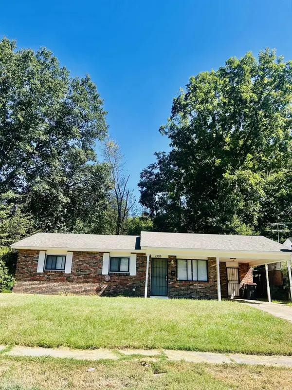 1305 Collins Drive, Pine Bluff, AR 71601