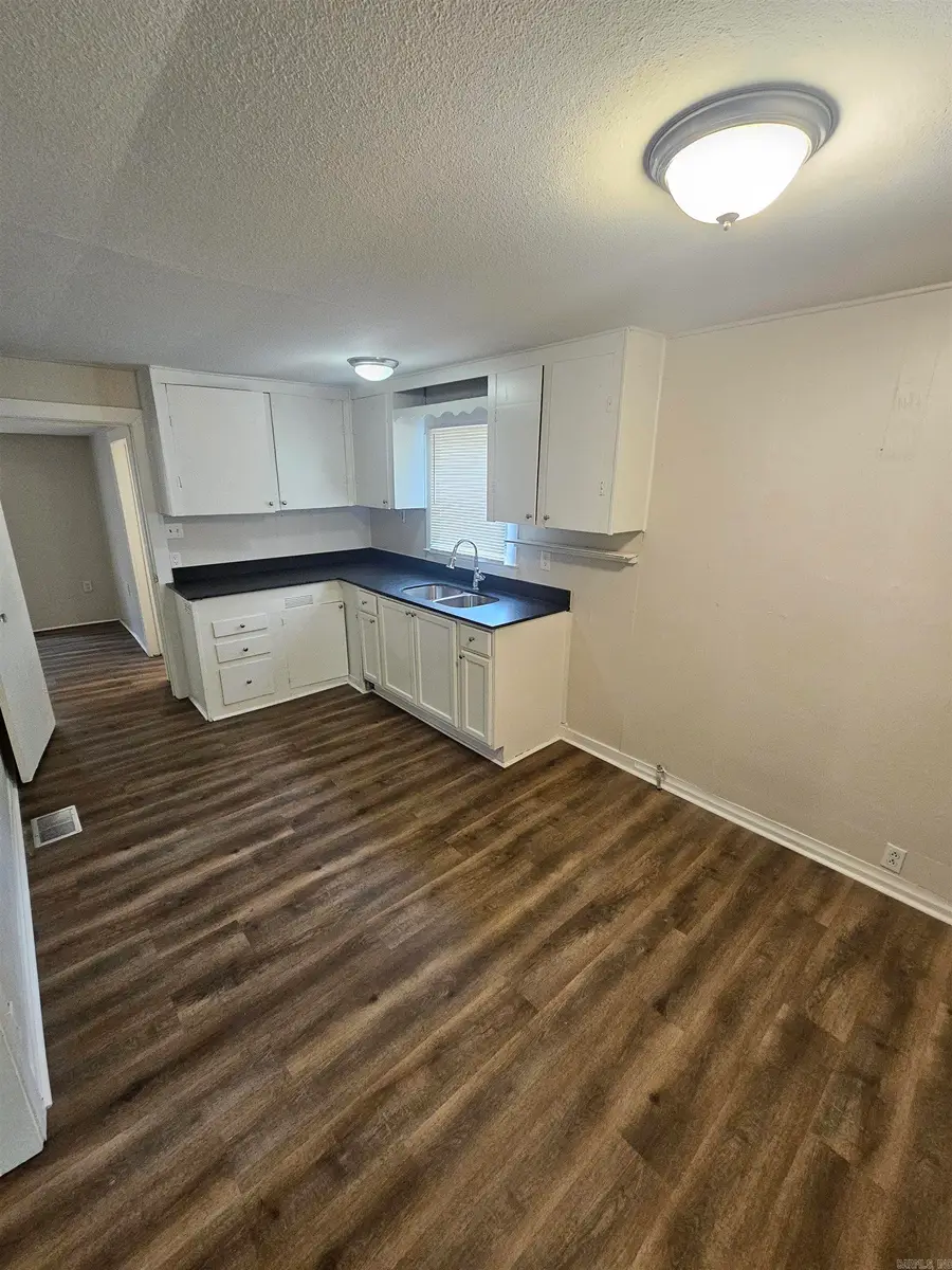 17122 and 17124 Arch Street, Little Rock, AR 72206 - #3