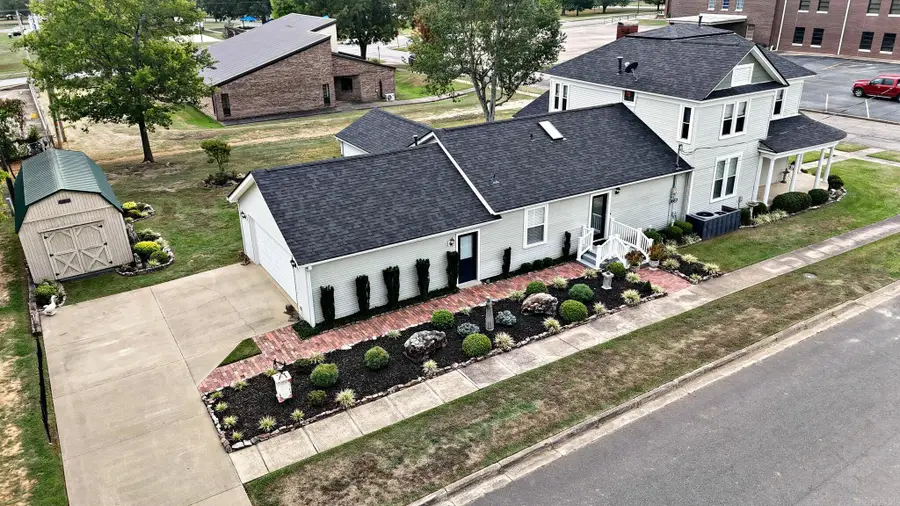 400 Eighth, Mena, AR 71953 - #3