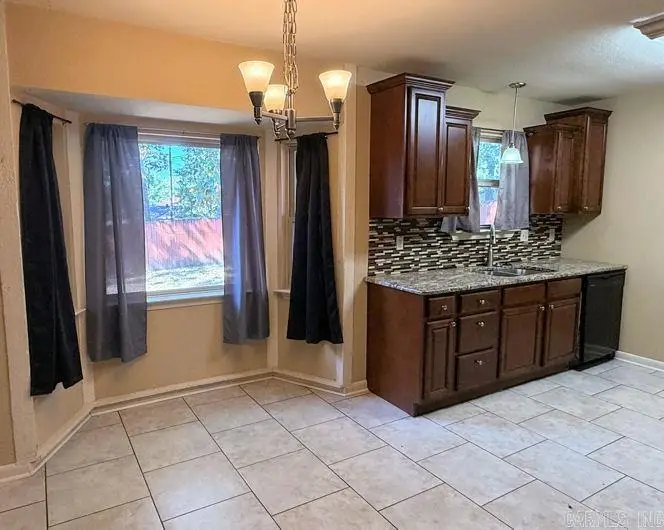 2912 Dorset Drive, Little Rock, AR 72204 - #3