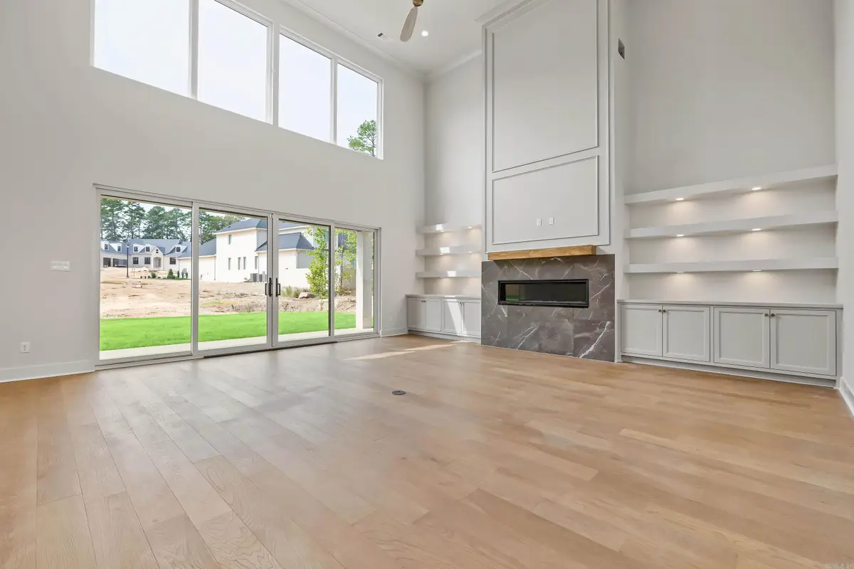37 Miramont Circle, Little Rock, AR 72223 - #1