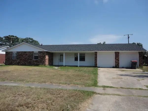 2905 S Taft Street, Pine Bluff, AR 71603