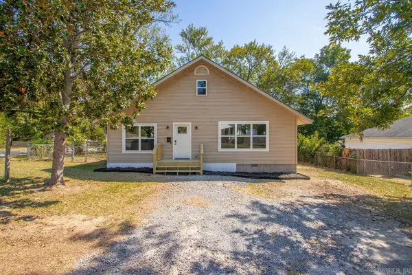 504 Neely St, Benton, AR 72015
