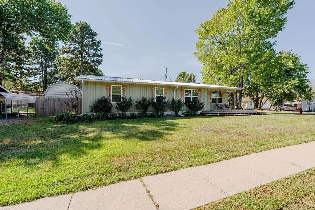 1419 W Front Street, Heber Springs, AR 72543 - #1