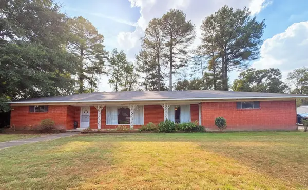 417 W Fourth Street, Lonoke, AR 72086