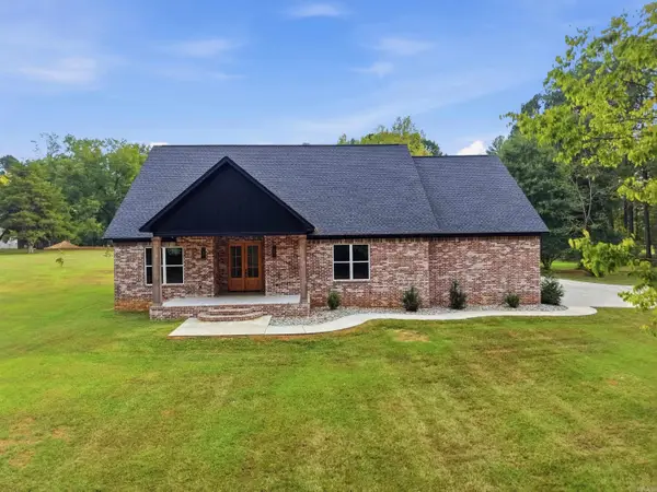270 Arrowhead Road, Greenbrier, AR 72058