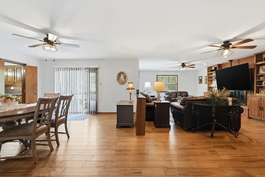 1190 Cambridge Circle, Benton, AR 72019 - #3