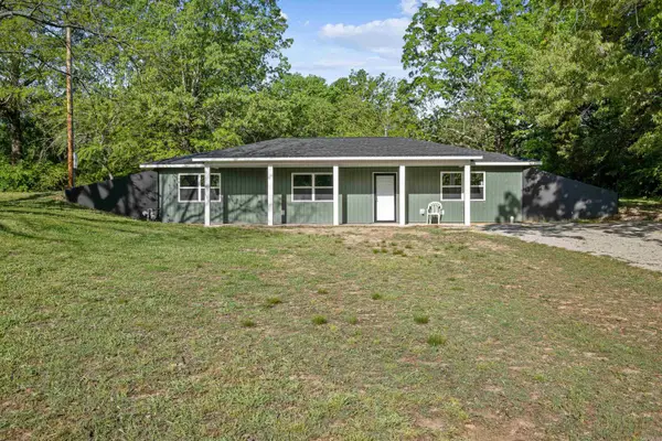 673 Cemetery Road, Black Rock, AR 72415