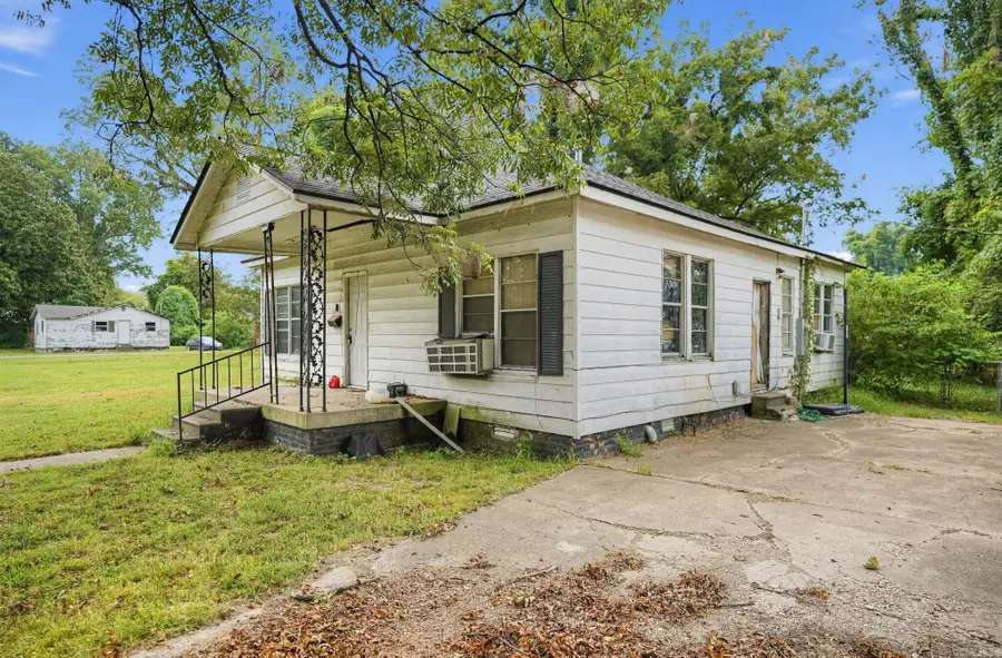 220 Elizabeth Avenue, Osceola, AR 72370 - #3