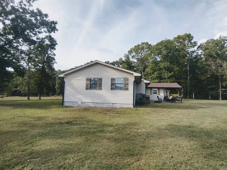 586 Ridge Rd, Mountain View, AR 72560 - #2