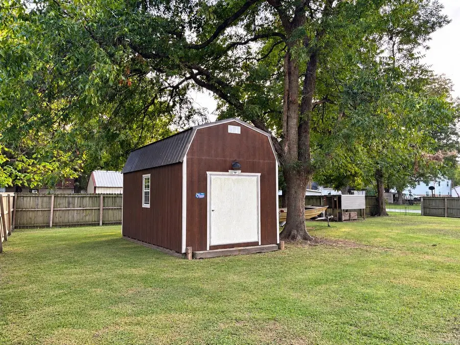 313 NW Edgar, Hoxie, AR 72433 - #2