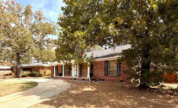 4804 N Locust Street, North Little Rock, AR 72116