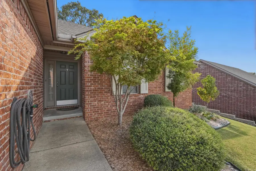 6060 Allwood Dr, North Little Rock, AR 72116 - #2
