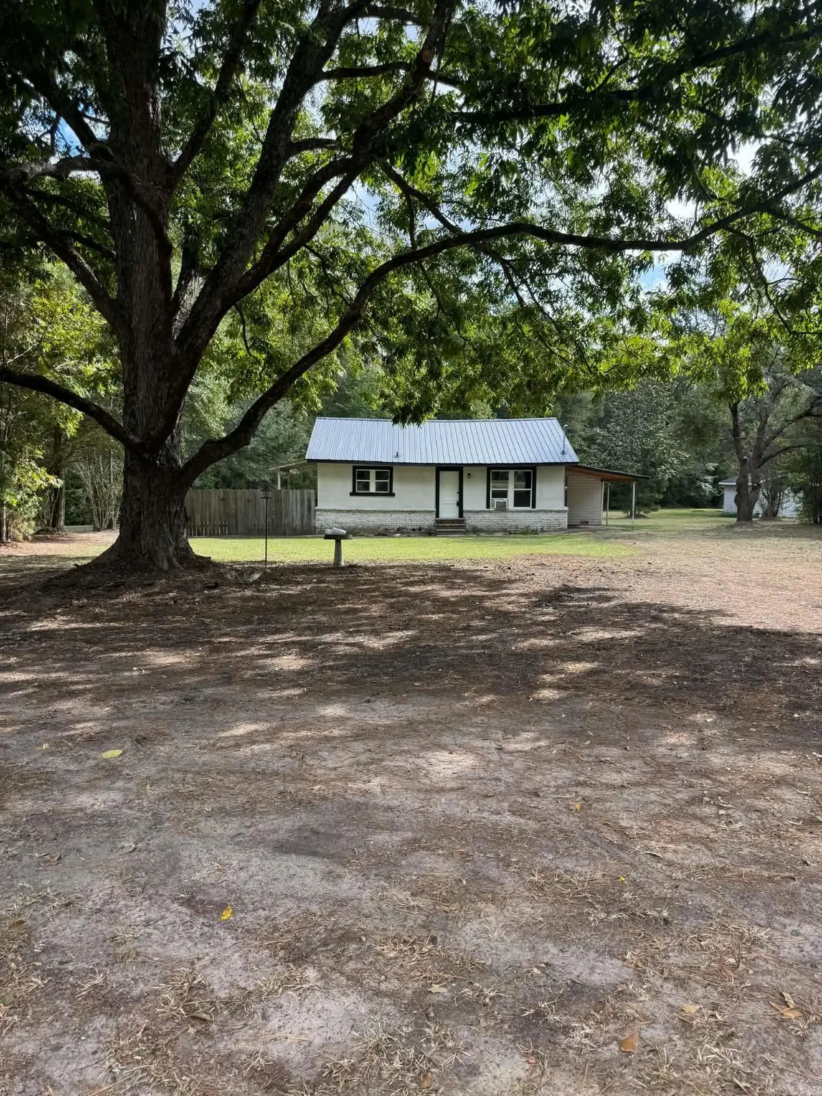 1620 N Highway 371 Highway, Waldo Township, AR 71730 - #1