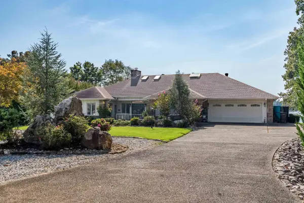 8 Heraldia Lane, Hot Springs Village, AR 71909