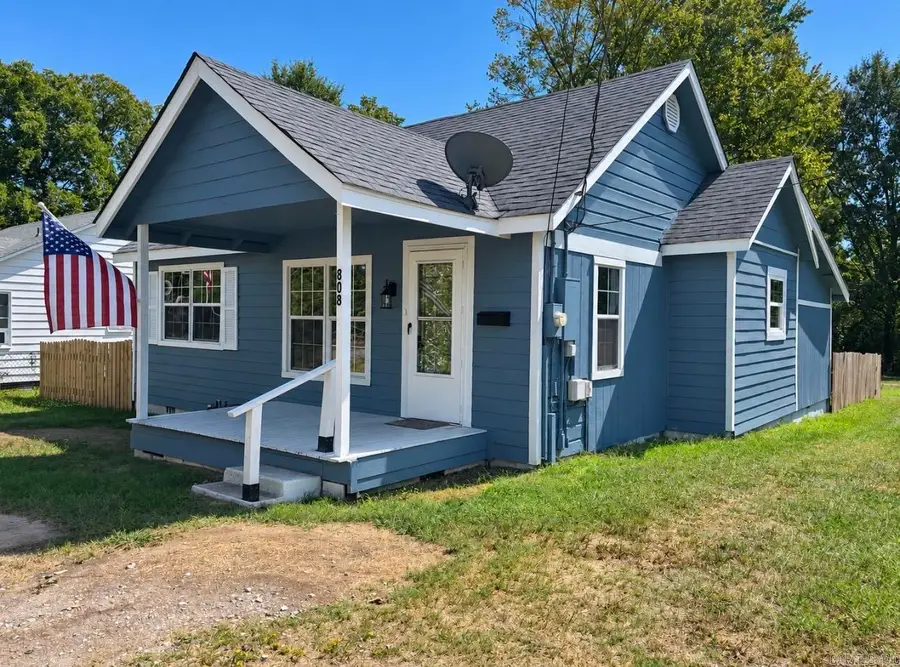 808 W Hazel Street, Benton, AR 72015 - #3