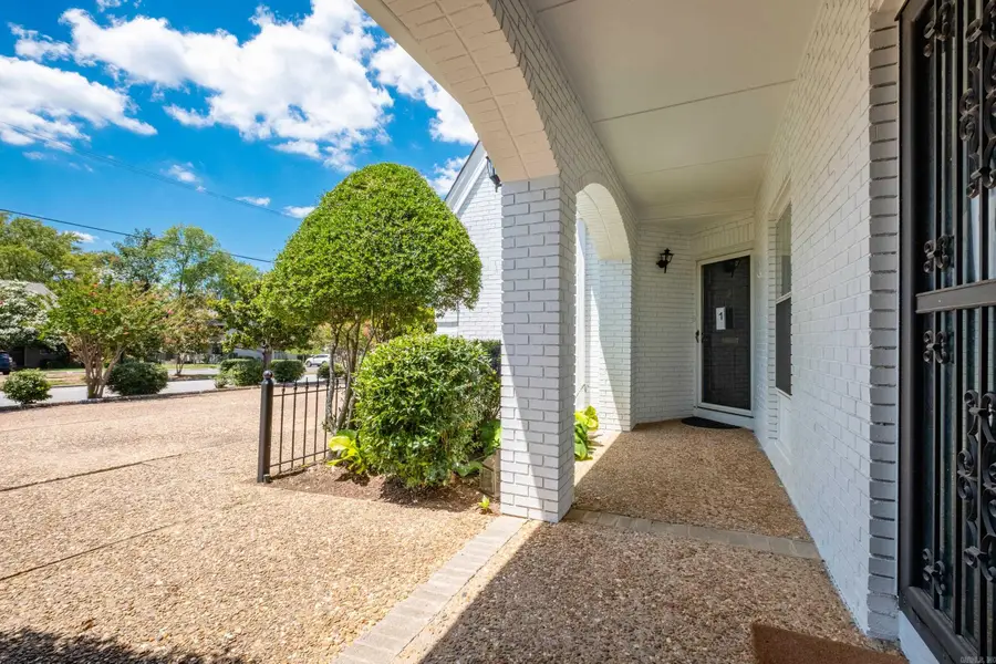 2801 Foxcroft #11 #11, Little Rock, AR 72227 - #3