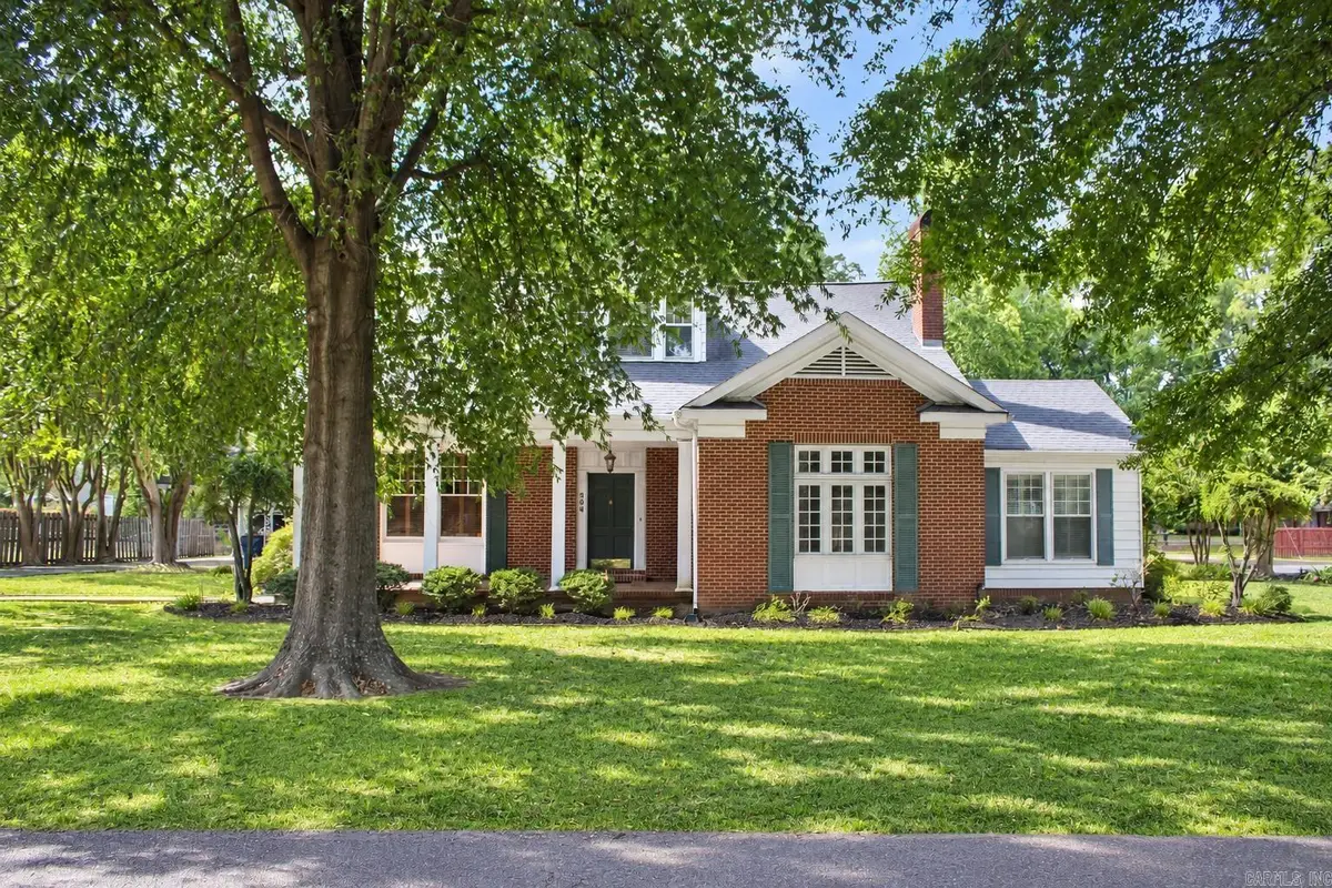304 S Pine St, Marvell, AR 72366 - #1