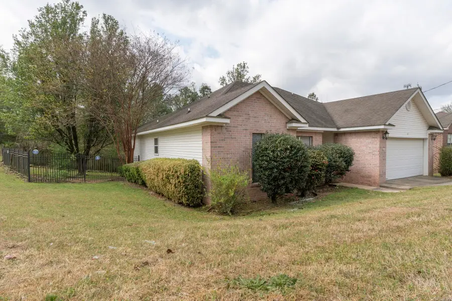 16 Perin Road, North Little Rock, AR 72118 - #2