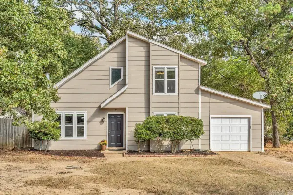 7 Oak Forest Cove, Maumelle, AR 72113