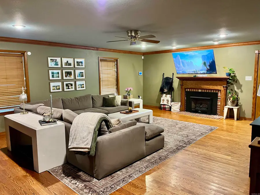 1009 Evergreen Drive, Arkadelphia, AR 71923 - #3