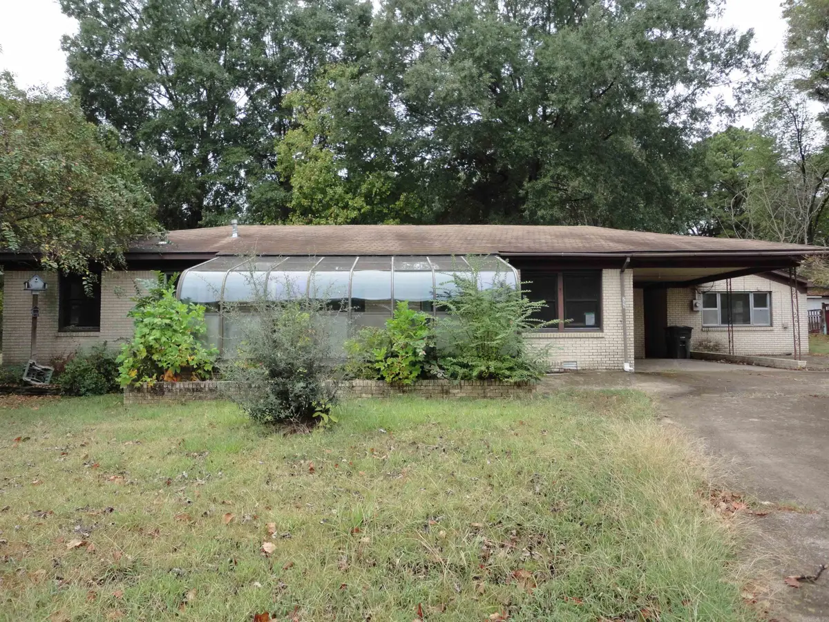 206 S Collison Avenue, Bald Knob, AR 72010 - #1