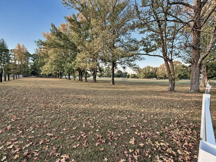 6008 Middle Warren Rd, Pine Bluff, AR 71603 - #3
