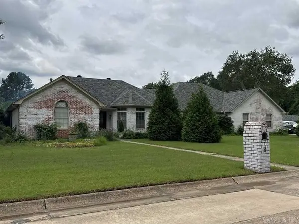 3 Hyde Park Circle, Conway, AR 72034
