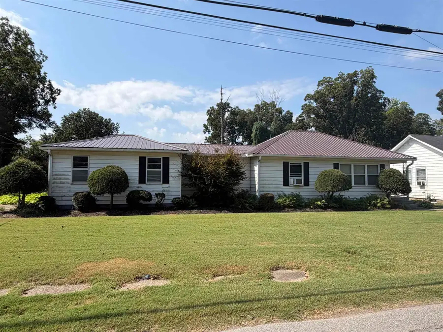 403 E Main, Marvell, AR 72366 - #2