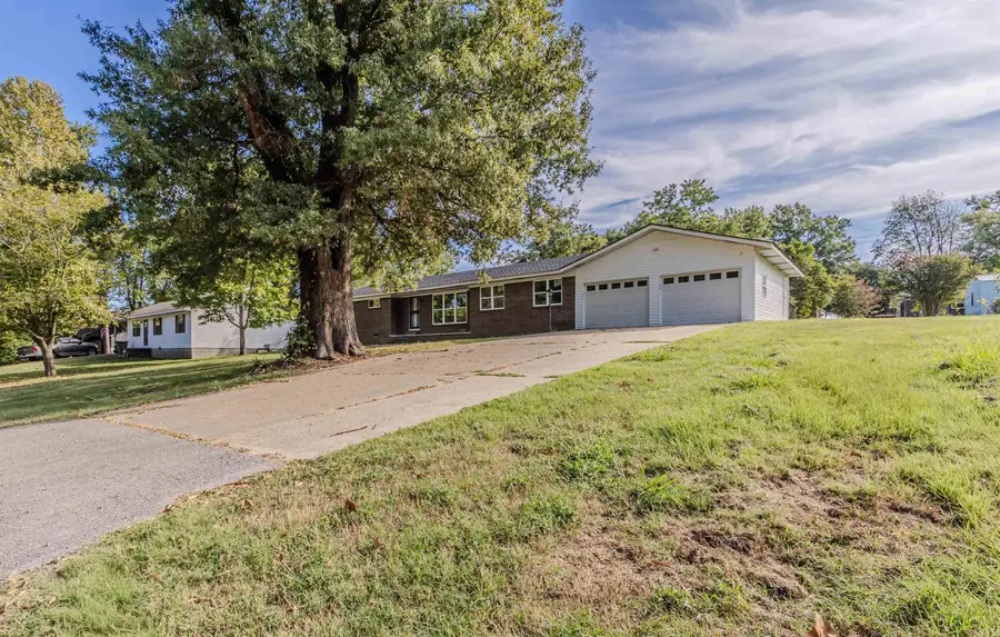 409 Tech St, Paragould, AR 72450 - #2
