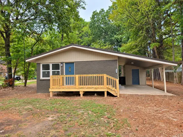 1265 W Court Street, Piggott, AR 72454