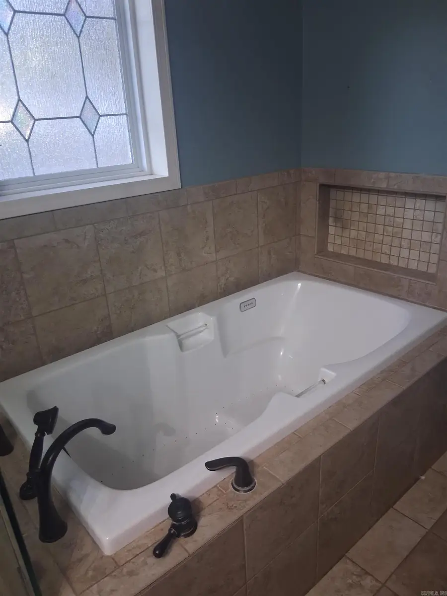 413 W 5th Street, Stuttgart, AR 72160 - #3