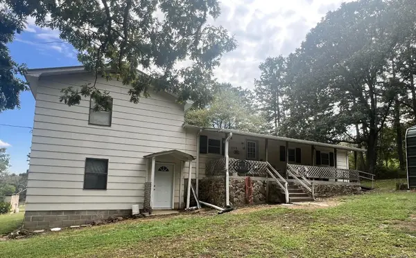 259 E Red Barn Road, Cave City, AR 72532