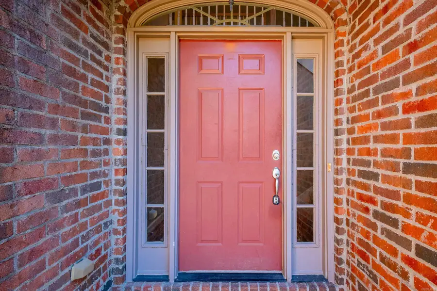 8 Sawgrass Court, Little Rock, AR 72212 - #3