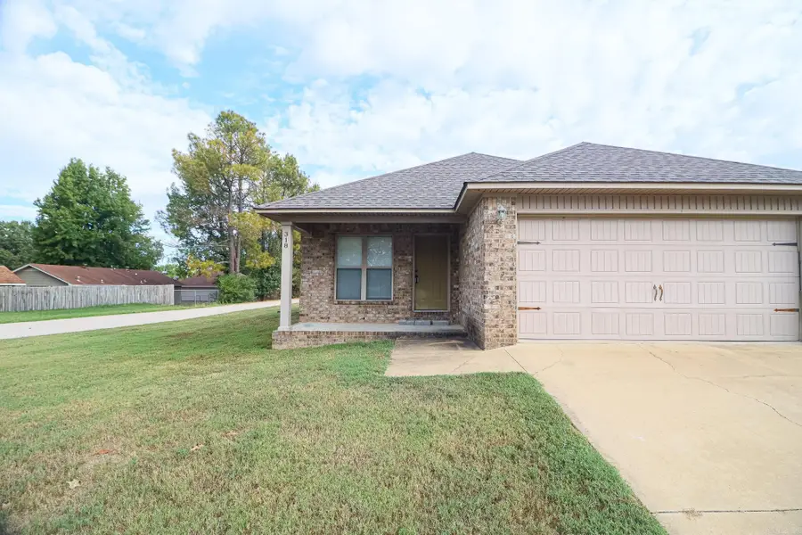318 W School Street, Brookland, AR 72417 - #3
