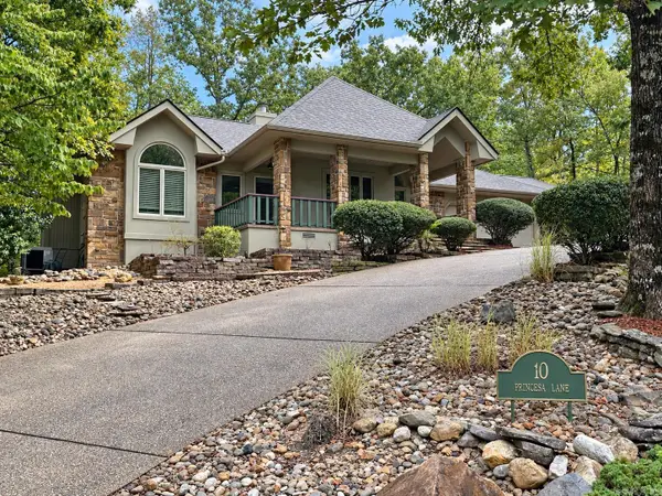 10 Princesa Lane, Hot Springs Village, AR 71909