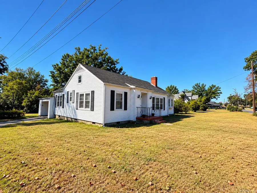 401 W 4th Street, Fordyce, AR 71742 - #2