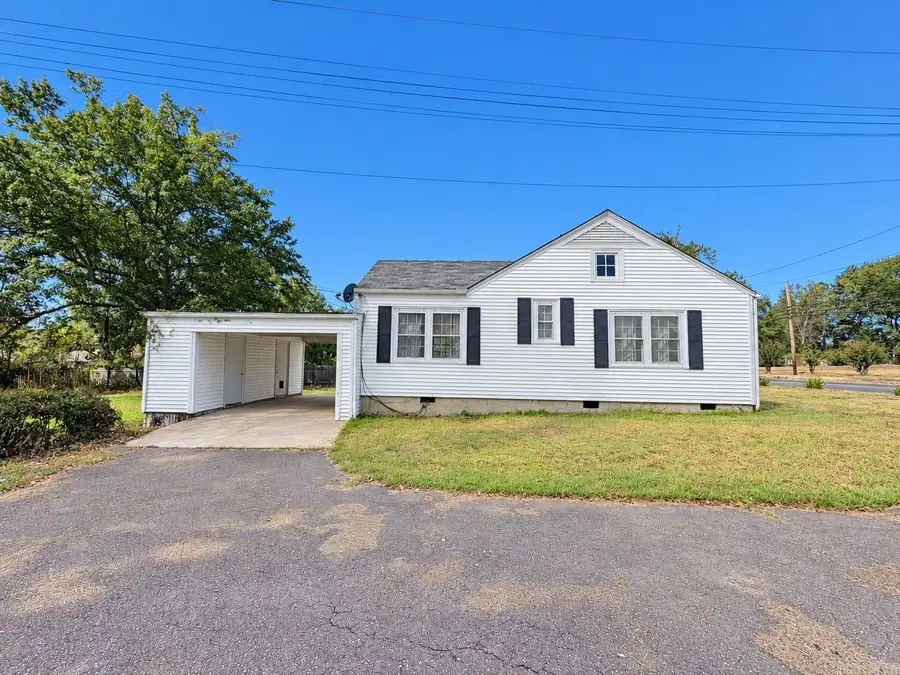 401 W 4th Street, Fordyce, AR 71742 - #3