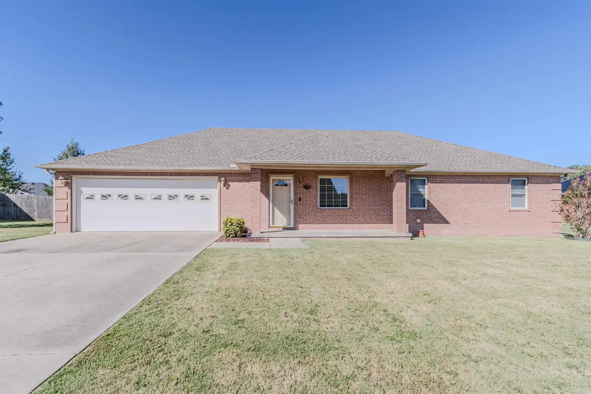 2707 Canterbury, Paragould, AR 72450 - #1