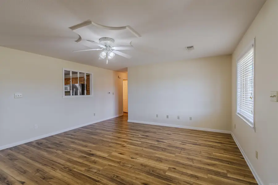 2707 Canterbury, Paragould, AR 72450 - #3