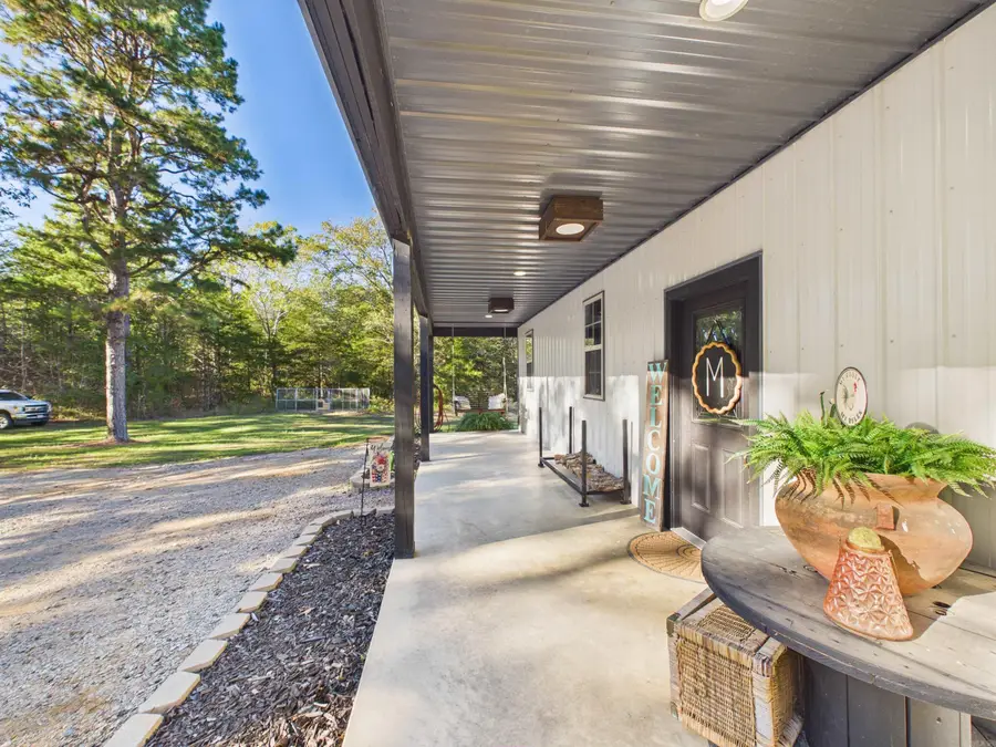 106 W Prosperity Rd, Poughkeepsie, AR 72569 - #2