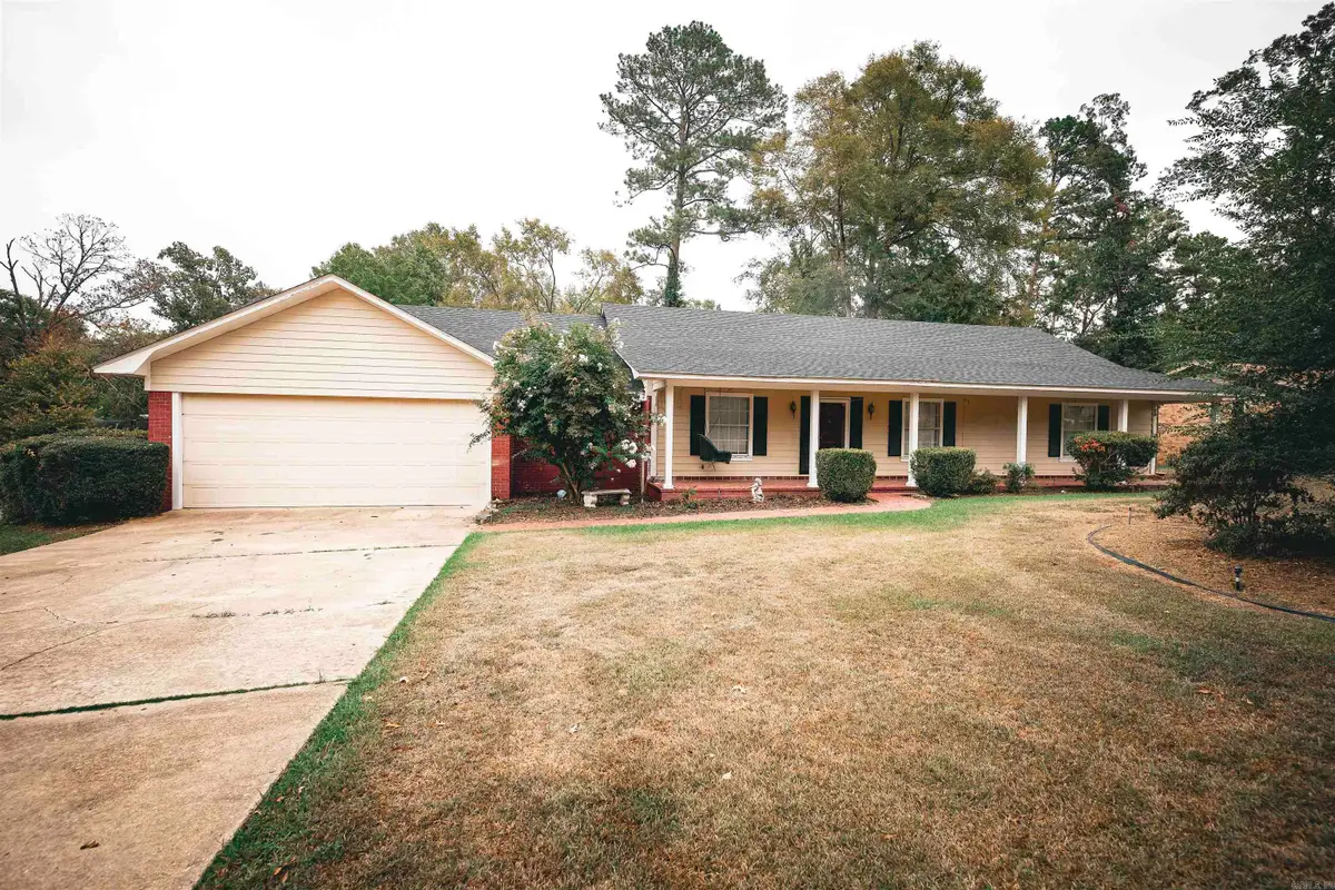 3125 Cherokee Ave, Camden, AR 71701 - #1