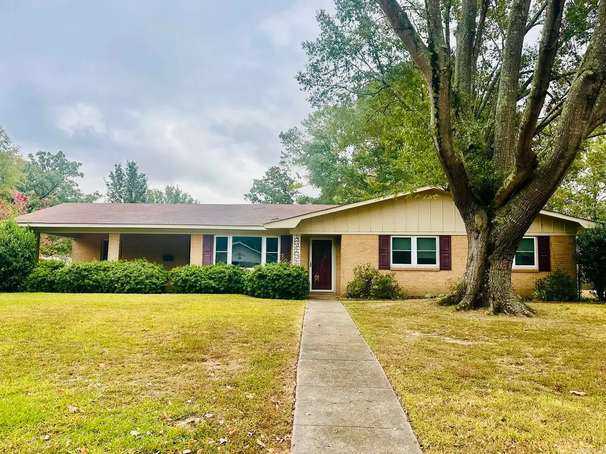 1609 S Mississippi St, Crossett, AR 71635 - #1