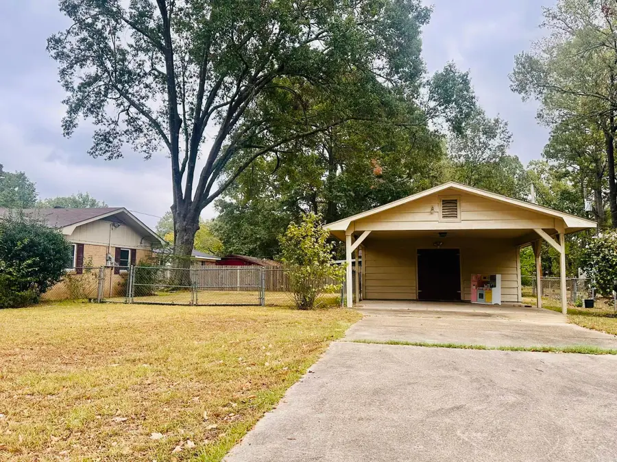 1609 S Mississippi St, Crossett, AR 71635 - #2