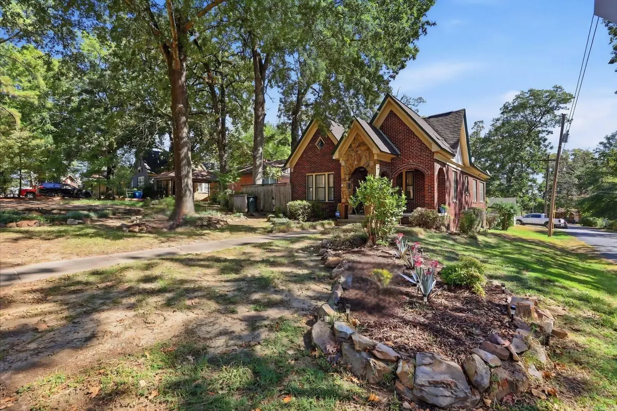 1323 S Tyler Street, Little Rock, AR 72204 - #1