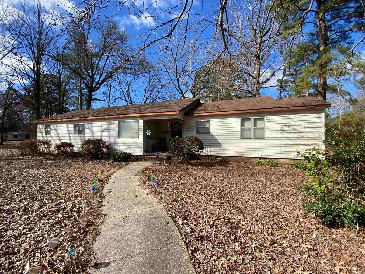 808 Maple St, Crossett, AR 71635 - #1