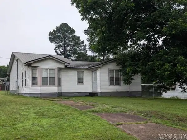 313 N Division St, Morrilton, AR 72110