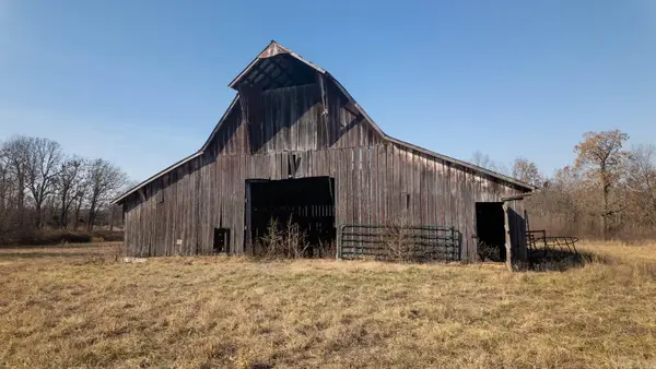 000 Pleasant Run Road, Mammoth Spring, AR 72554