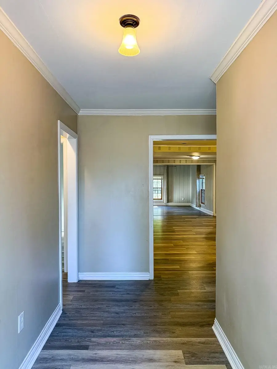 1308 W Arch Avenue, Searcy, AR 72143 - #3